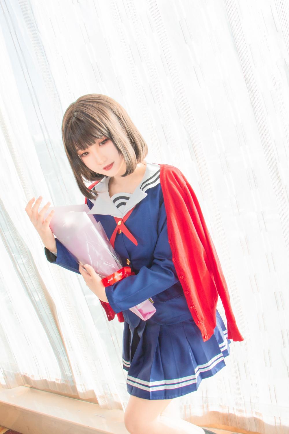 华体会官网_飞驰男团合体，韩寒 沈腾现身全新一代 Polo Plus飞驰人生之夜